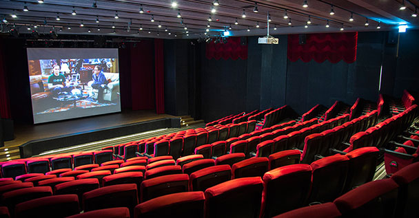專業劇院級演藝廳 可容納300座席